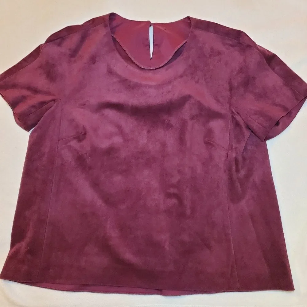 BCBG MAX AZRIA Mariko Faux Suede Top Maroon Small - Picture 6 of 7